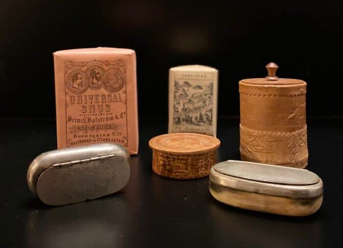 White Fox vs DZRT – Swedish Smokeless Solutions vs Local Saudi Nicotine Pouches - snuslink.com